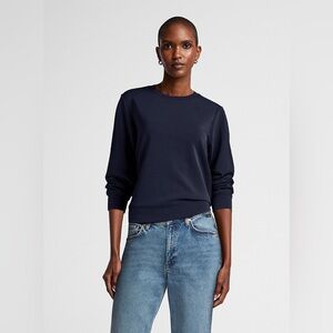 #105 Contemporaine par Simons navy peachskin crew neck sweatshirt
